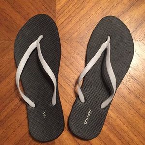 Old navy flip flops
